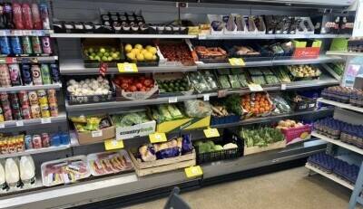Convenience Store with Fruit & Veg in Cardiff area Photo 14