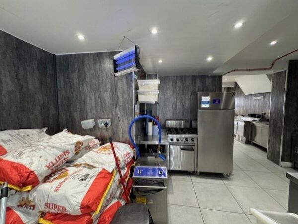 Leasehold Fish & Chip Takeaway Located In Redditch Photo 14