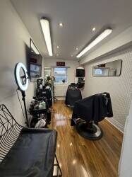 Title: 4.9★ Men’s Barbershop for Sale – All Included Photo 14