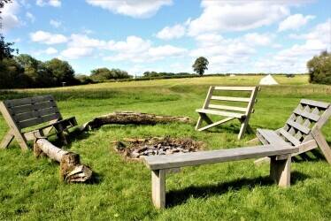 Natural meadow campsite Photo 14