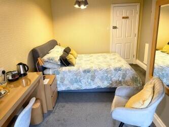 DERBYSHIRE - MARKETPLACE PUB AND RESTAURANT WITH THREE LETTING BEDROOMS Photo 14
