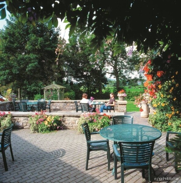 Business for Sale - The Whoop Hall Inn, Kirkby Lonsdale, LA6 2GY Photo 15