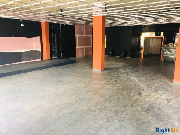 Shop New instruction in Greenford Leasehold Photo 15