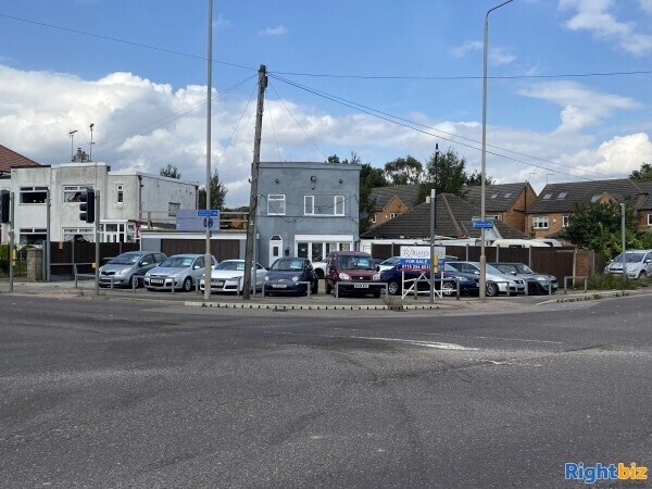 Freehold Garage +Forecourt (~22 cars) +3 Bedroom Detached Property for sale Kirkby in Ashfield Photo 15