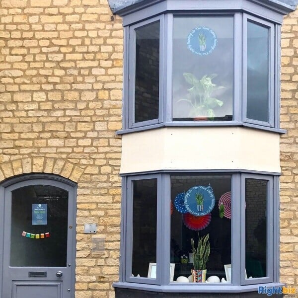 Beautiful Cotswold Lifestyle Pottery Cafe in Stow-on-the-Wold Photo 1