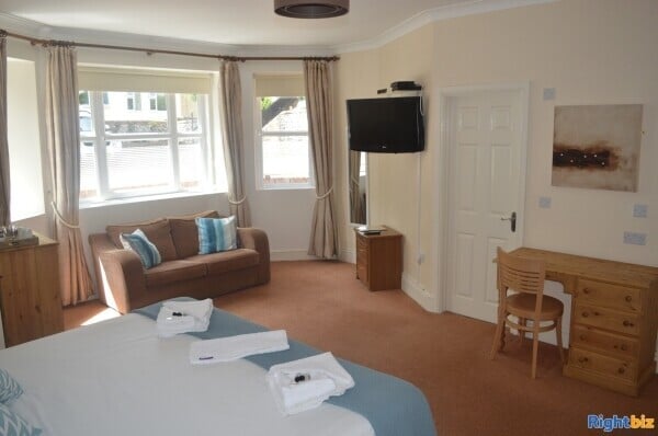 STUNNING DETACHED HOTEL WITH 20 EN-SUITE BEDROOMS – DINING ROOM Photo 15