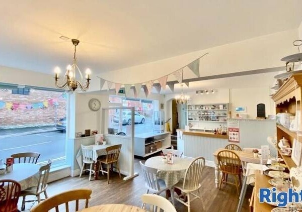 Leasehold Independent Tea Room Located in Keyworth Photo 15