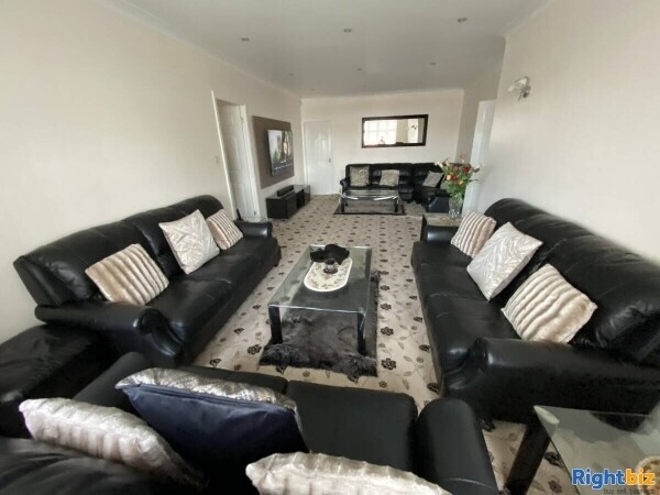 Convenience & Off Licence Store with Well Presented 4 Bedroom Property in Seaside Town Seaham Photo 15