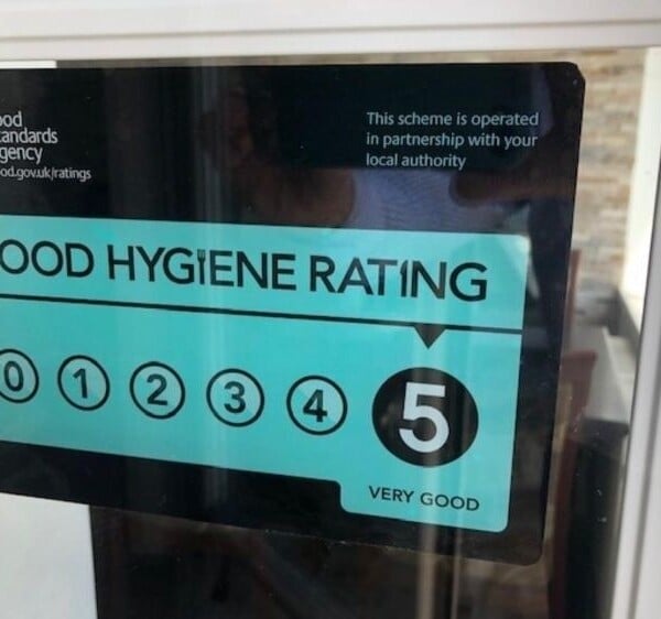 Leasehold Chinese Restaurant & Takeaway Located In Hayle Photo 15