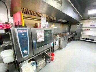 Leasehold Peri Peri Chicken Takeaway & Restaurant Franchise Located In Perry Bar Photo 15