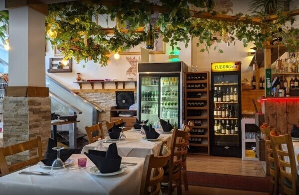 Authentic Licensed Lebanese Restaurant for Sale in Chesham Photo 15