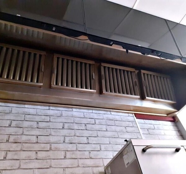 Leasehold Coffee Shop & Takeaway Located In Bedworth Photo 15
