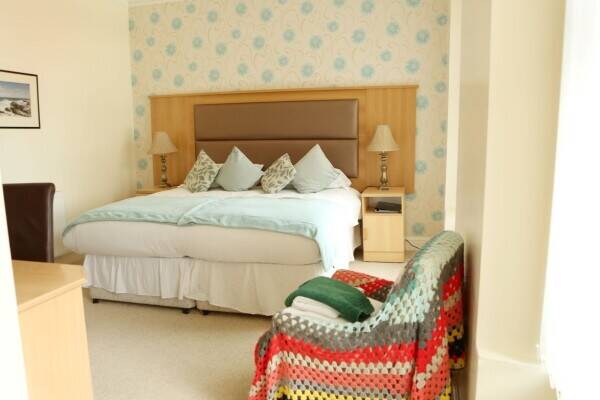 A well-positioned multi-income stream hotel in sought after coastal town of Portsoy.(ref 1519) Photo 14