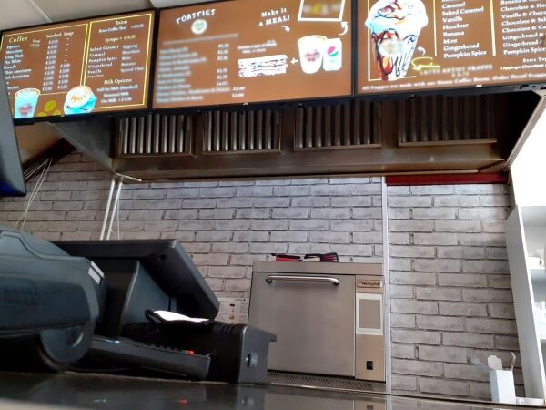 Leasehold Coffee Shop & Takeaway Located In Bedworth Photo 1