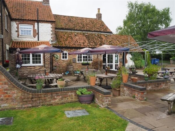 Licenced Trade, Pubs & Clubs For Sale in Driffield Photo 15