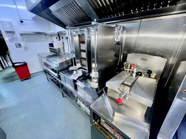 Leasehold Fish & Chip Shop Takeaway Located In St Austell Photo 15