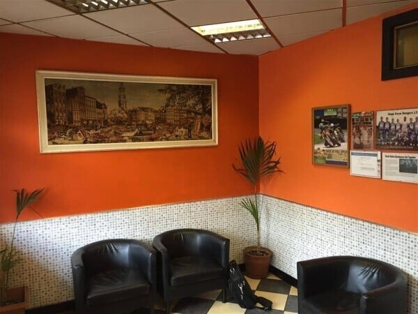 POPULAR INDIAN TAKEAWAY & DELIVERIES WITH ACCOMMODATION FOR SALE IN ELLESMERE PORT Photo 2