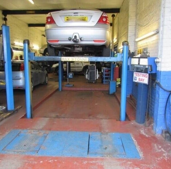 Freehold Petrol Station and Garage on Main Road Photo 2