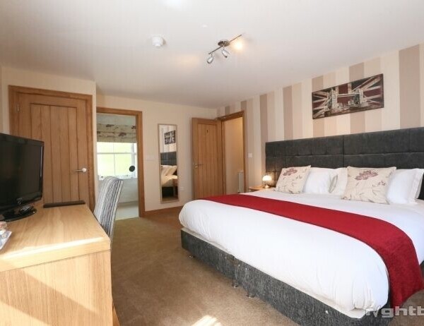 Successful B&B In Brackley Northamptonshire For Sale Photo 2