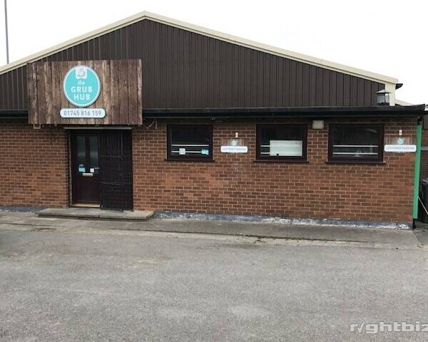 Prominent Cafe in a busy industrial estate Photo 2