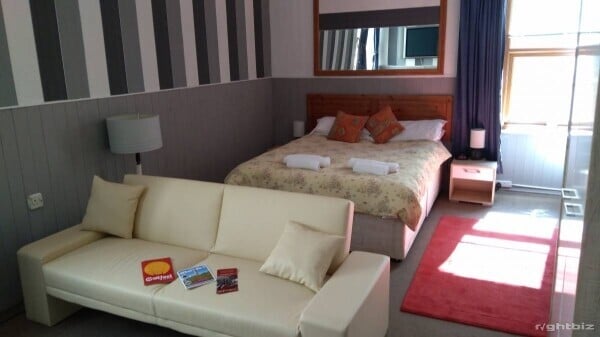 Guest House on the Isle of Man, Idyllic Island life style: INTEREST FREE MORTGAGE available. Photo 2