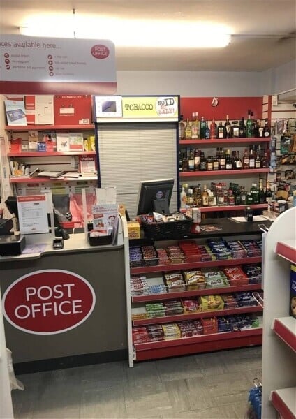 VILLAGE POST OFFICE & LICENSED CONVENIENCE STORE FOR SALE IN OXFORDSHIRE Photo 2