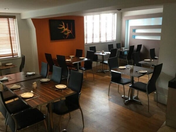 Indian Restaurant with a Popular Takeaway Service Photo 2
