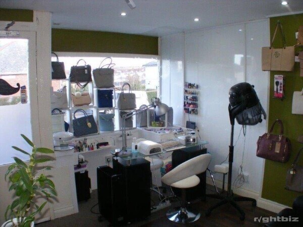 ATTRACTIVE HAIR AND NAIL SALON – Plymouth Photo 2