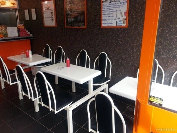 Pizza & Chicken Restaurant Photo 2