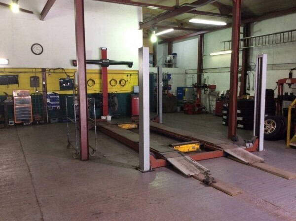 Well Established Tyre & Exhaust Centre Photo 2