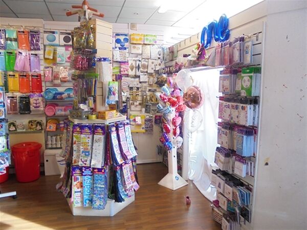 PARTY RETAIL BUSINESS - GREATER MANCHESTER Photo 2