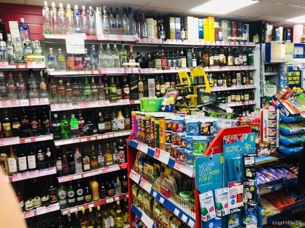 Convenient Store New instruction in Greenford Leasehold Photo 2