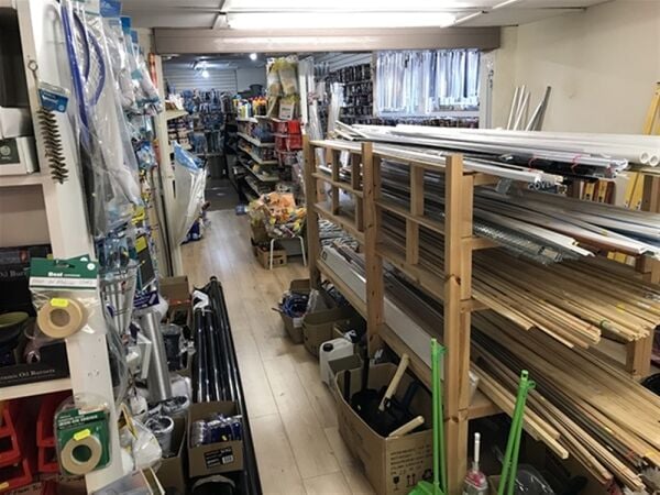 RECENTLY REFURBISHED DIY STORE - LEICESTERSHIRE RECENTLY REFURBISHED DIY STORE - LEICESTERSHIRE