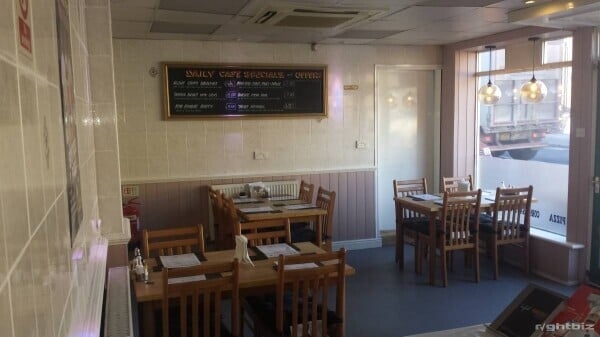 Derbyshire Chip Shop and Cafe, prime roadside location in a popular tourist destination Photo 2