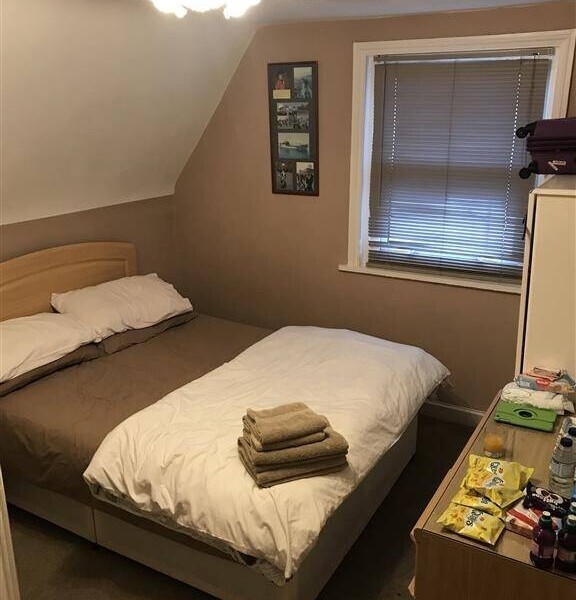 ESTABLISHED GUEST HOUSE IN SEASIDE LOCATION Photo 2