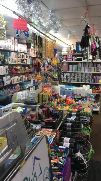 Convenient Store For sale in Smethwick Leasehold Photo 2