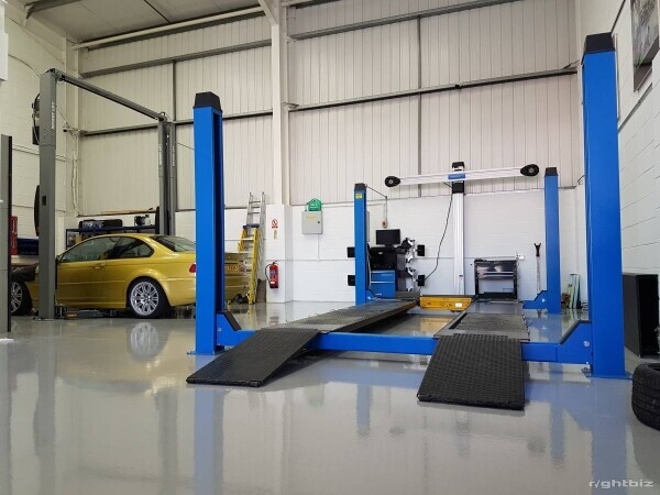 Prestigious Automotive Garage Business For Sale Photo 2