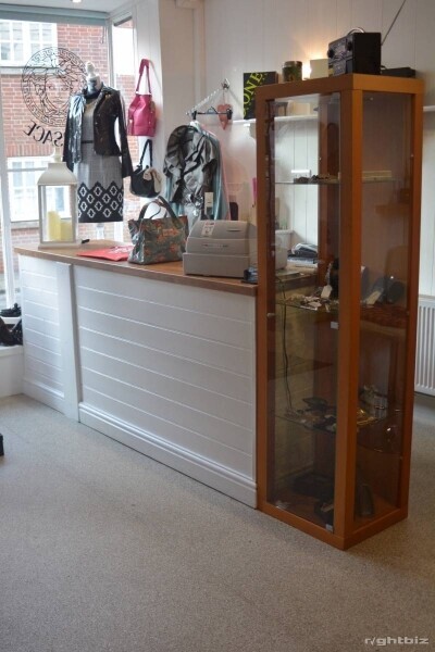 Established Quality Ladies Dress Agency Business for sale with 2 bedroom living accommodation Photo 3