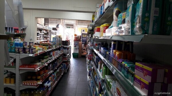 OFF LICENCE SHOP FOR SALE IN SKEGNESS NEAR MAIN ATTRACTIONS Photo 2