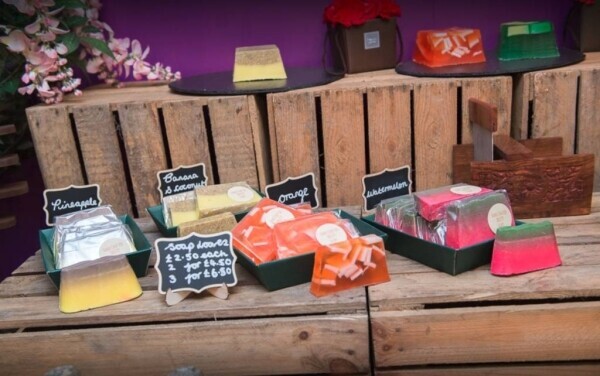 Edible Bouquets & Fruit Display Specialists Photo 2