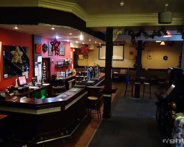 GROUND FLOOR INVESTMENT PROPERTY Photo 2