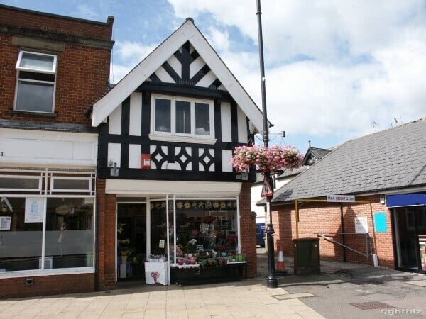 Busy Florist In Newmarket Town Centre Photo 2