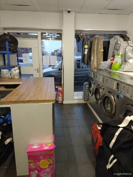 Busy Laundrette For Sale Photo 2