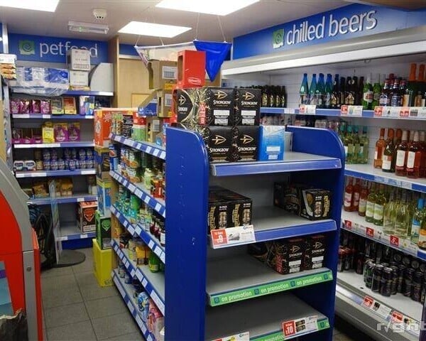 POST OFFICE AND CONVENIENCE STORE Photo 2