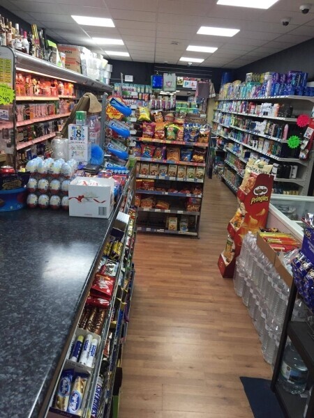 Convenient Store For sale in Greenford Leasehold Photo 2