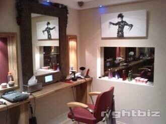 BARBER SHOP ESTABLISHED 14 YEARS FOR SALE Photo 2