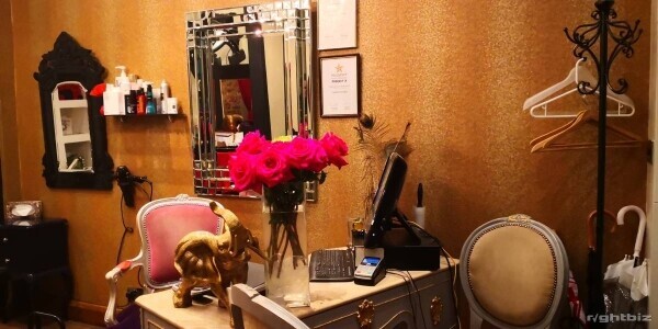 Boutique salon in Maida Vale, London Photo 2