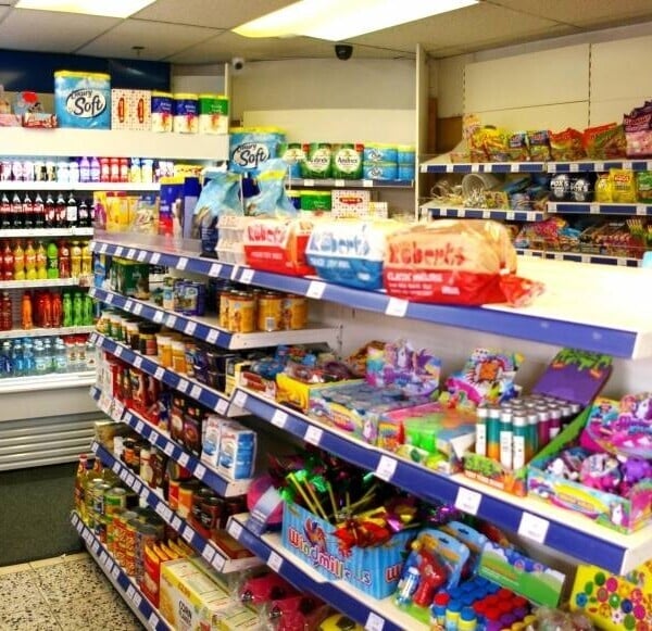 Wirral Post Office, News/Cards/Stat. Salary £35000 P.A. Retail T.O. £3,800 P.W. Price £32,500 S.A.V. Photo 2