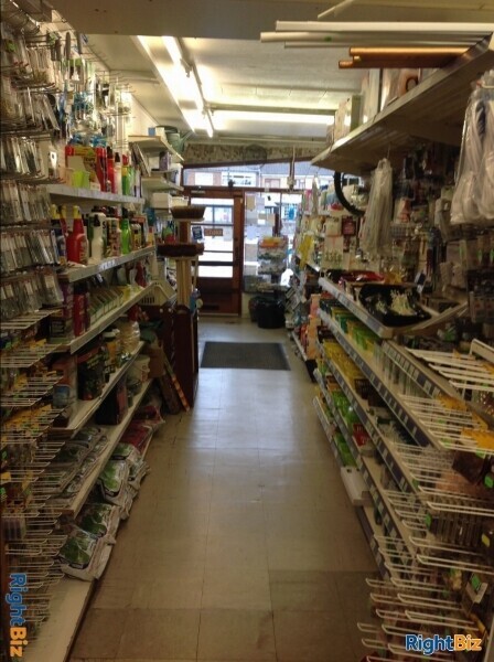 DIY and Hardware business for sale. Prime location. Very good local reputation. Scope for growth. Photo 2