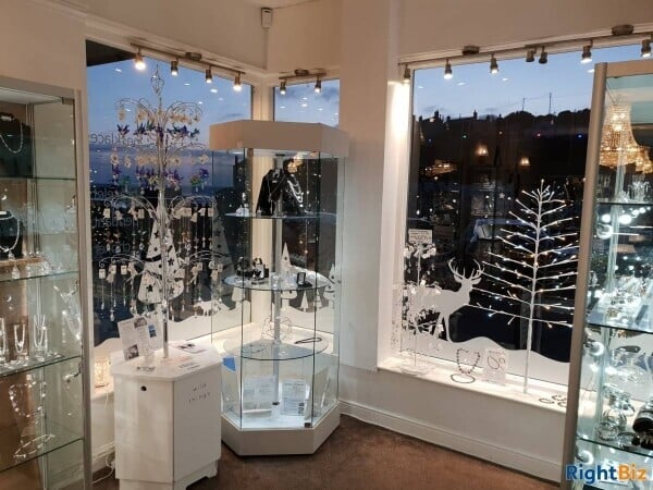 Well established Jewellers in picturesque Cornish coastal village Photo 2
